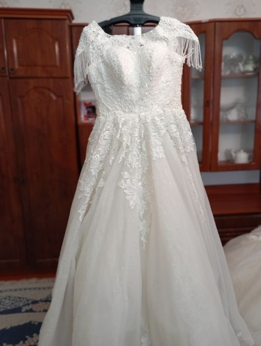 Свадебные платья