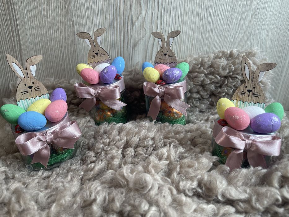 Cadou de Paște  Borcan handmade cu ouă de ciocolata  Mini & Mare