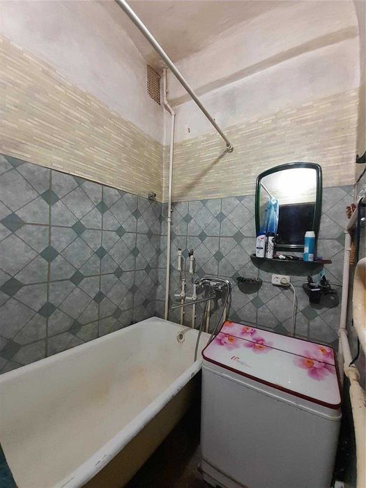 Продам 3 комн кв болгарского типа в старом городе.