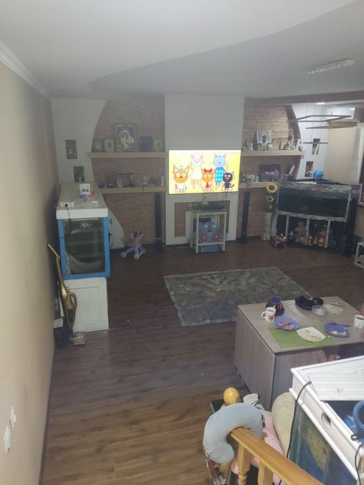 Продается дом рядом с парком янги узбекистан