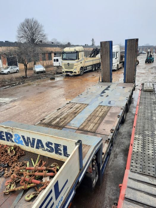 Trailer agabaritic extensibil pe lungime și latime