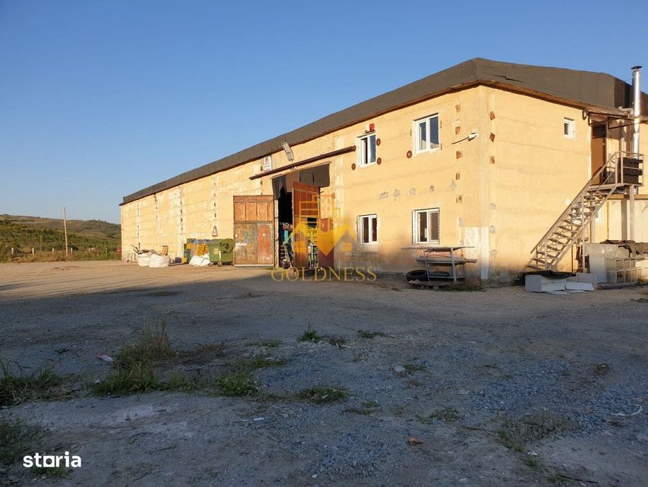 Hala industriala Dej cu platforma betonata curent trifazi