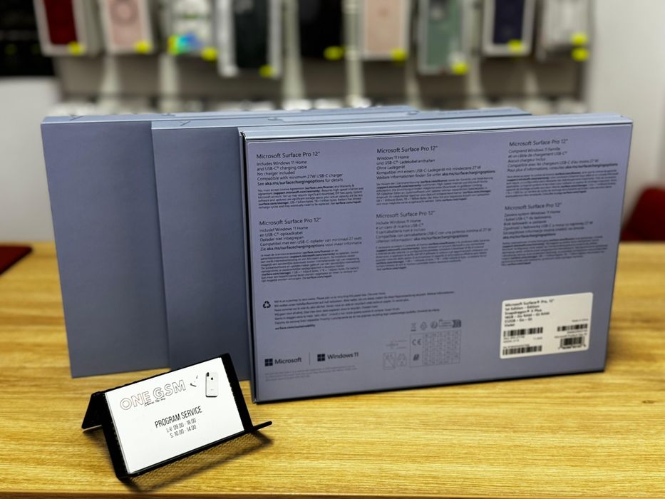 Microsoft Surface Pro 12" 2025 – Snapdragon X Plus – 16GB RAM / 512GB