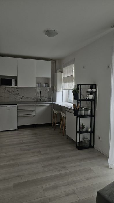 Apartament cu o camera si parcare Crinului Residence