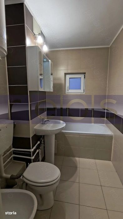 Inchiriere 4 Camere | 110 Mp | Decomandat | Mihalache – P-Ta Victoriei