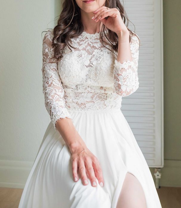 Rochie de mireasa din broderie si voal