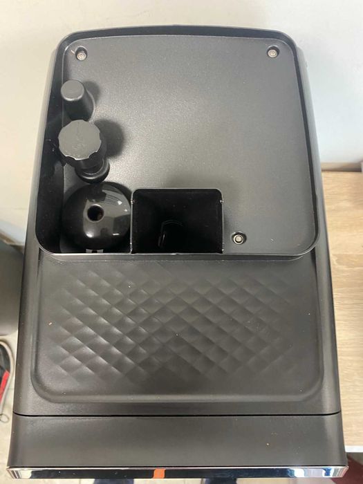 Кафеавтомат Philips Series 2200 Без капак за контейнер за кафе-зърна