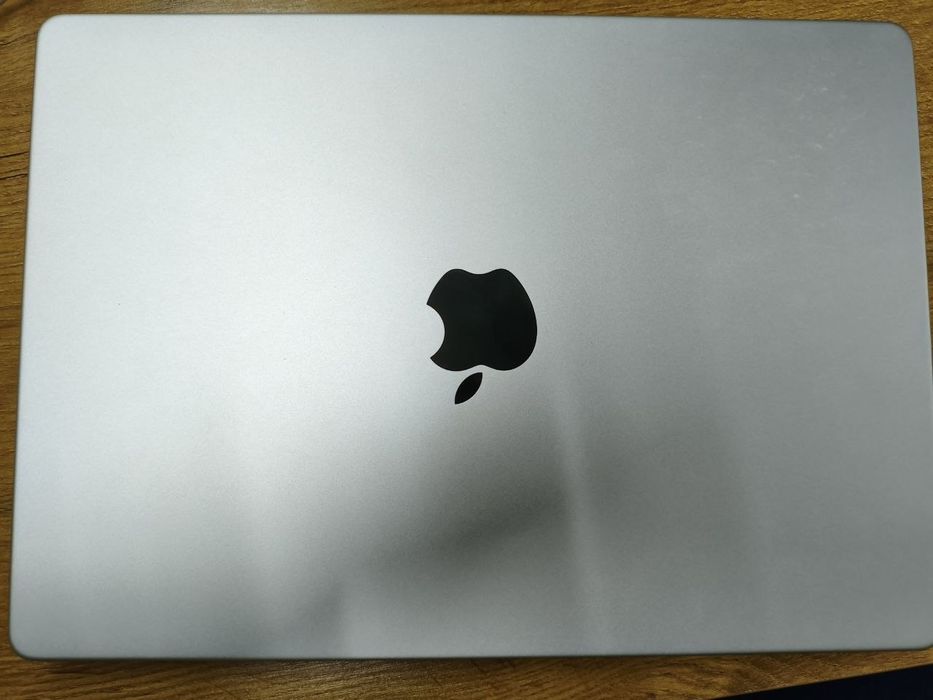 Macbook pro M4 14