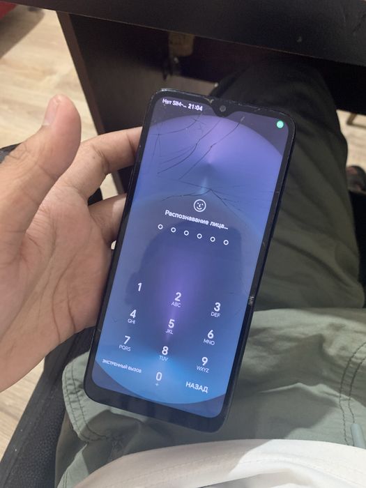 Продам телефон HONOR