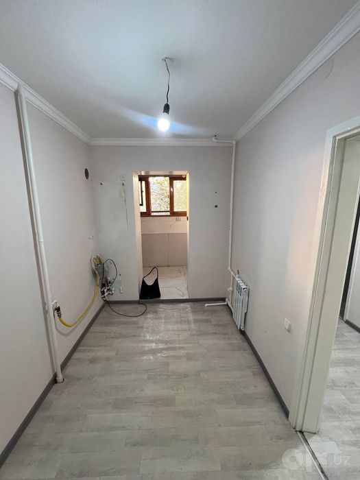 Срочно продается 1 комнатная квартира г.Самарканда Мархабо  ор.Атлас