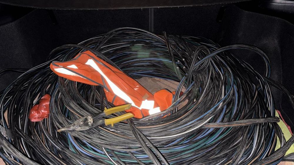 Кабель трех фазка