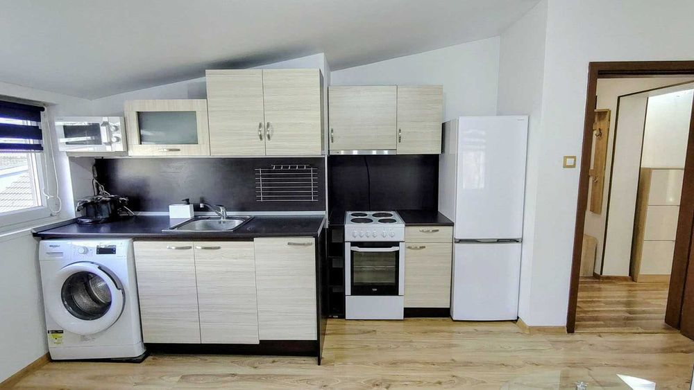 Дава се под наем Двустаен апартамент в София, Толстой - 54 кв.м за 648.21 € - Снимка #3