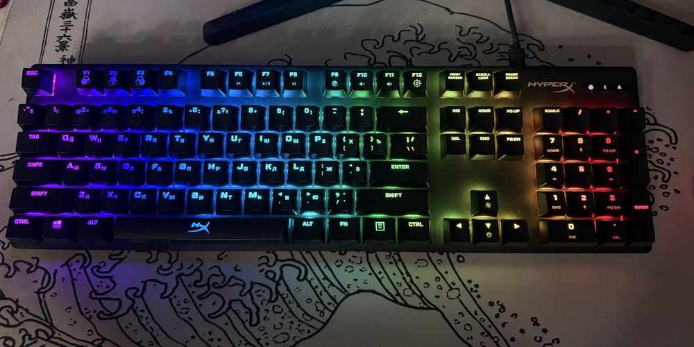 HyperX Alloy Origins 100%, RGB
