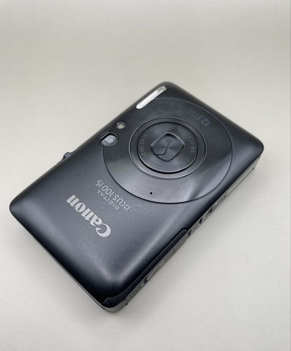 Canon IXUS 100 IS 12 MP