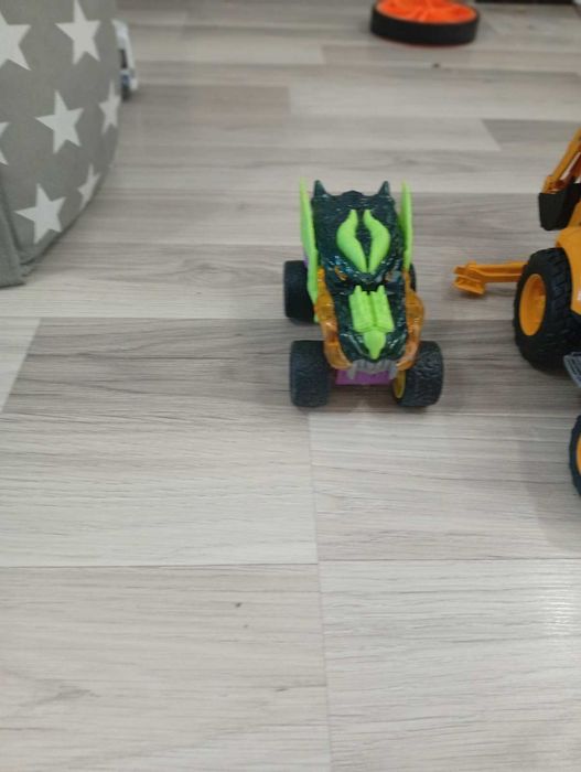 Лот детски играчки