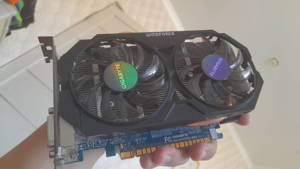 Видеокарта GIGABYTE GeForce GTX 750Ti