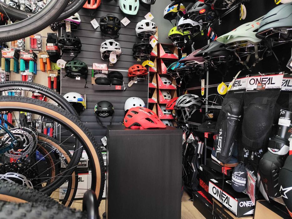 Casca GR Fixture Mips MAT TRM RED