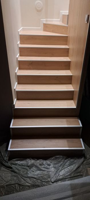 Монтаж на Ламиниран паркет и КУБУ первази