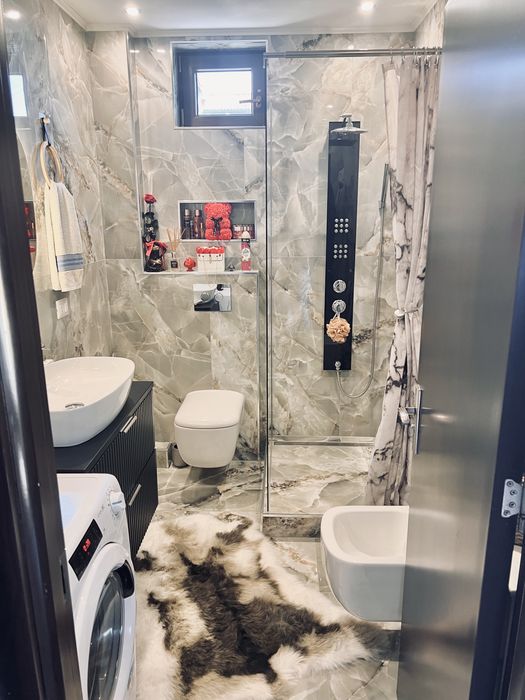 Apartament de vanzare capat cug in valea adanca