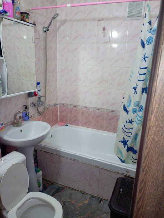 Продается квартира р-н Уют