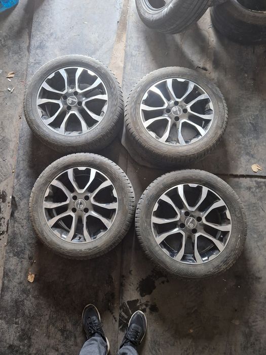 Продаю диски с летним резиной