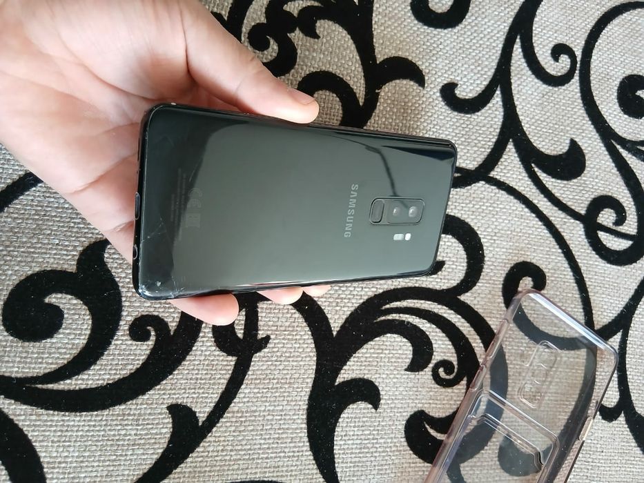 Samsung galaxy s 9  plus