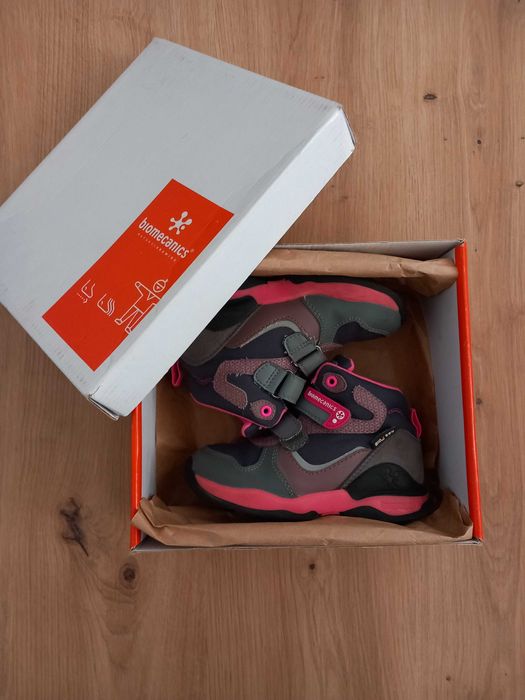 Детски ортопедични ботуши / боти Biomecanics