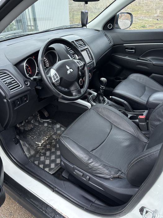 Mitsubishi ASX 2011 Euro 5 1.8 di-d Xenon Piele Panoramic Navi Camera