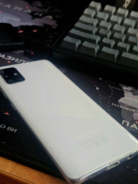Продавам samsung a51 6/128