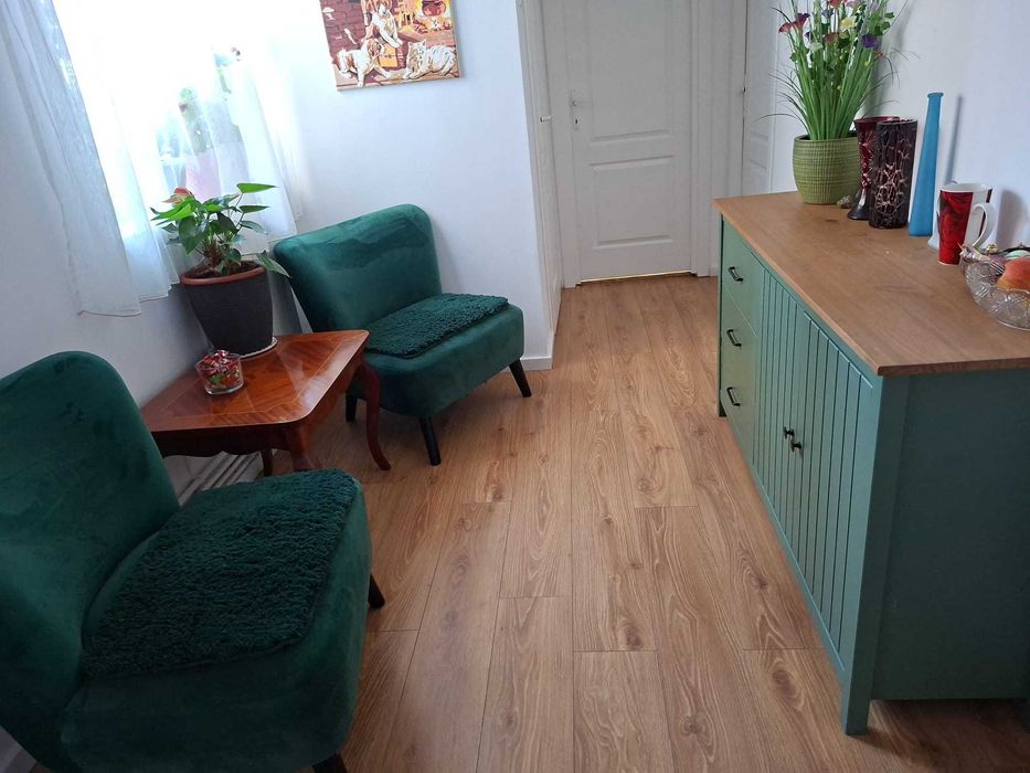 Apartament 3 camere de închiriat în Cluj  - Napoca, Mănăștur – 100 m de Academia de Muzică și transport public