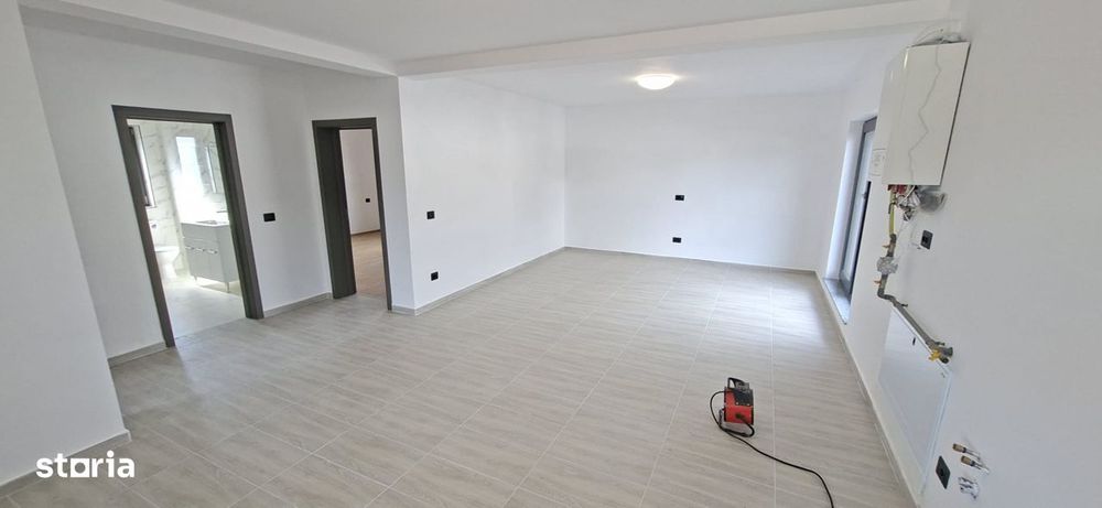 Casă nouă - 3 camere 93 mp / teren 410 mp / apa,canalizare,gaz,curent