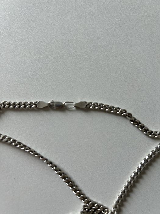 Продам серебряную цепочку