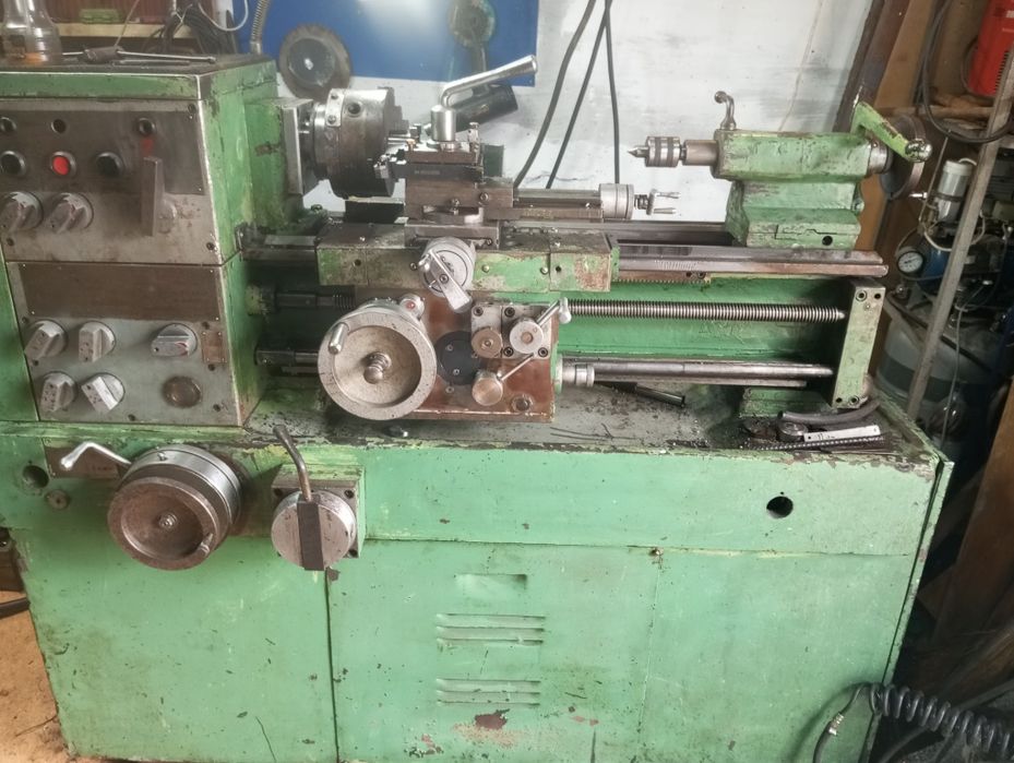 Продам токарный станок