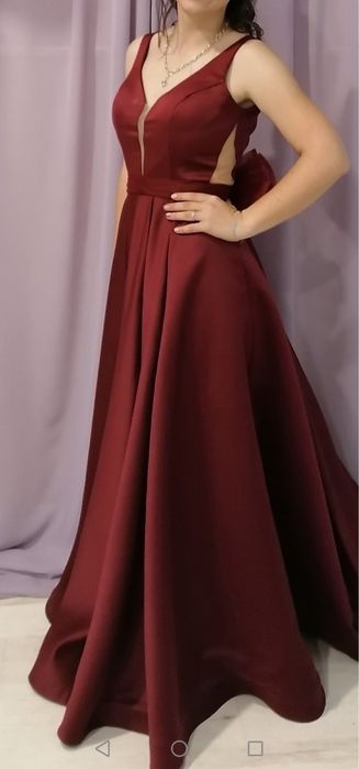 Официална   рокля