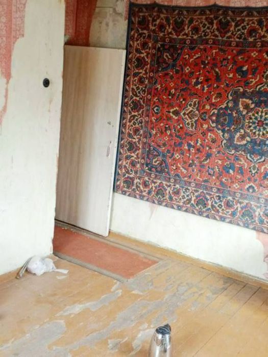 Срочно продается квартира 2/5/5, Чиланзар-23.