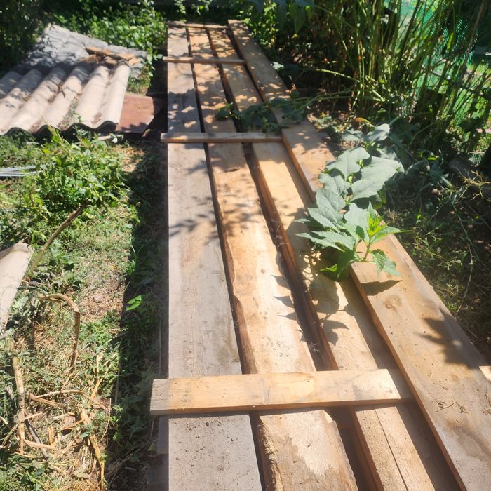 9 досок по 6 метров продам