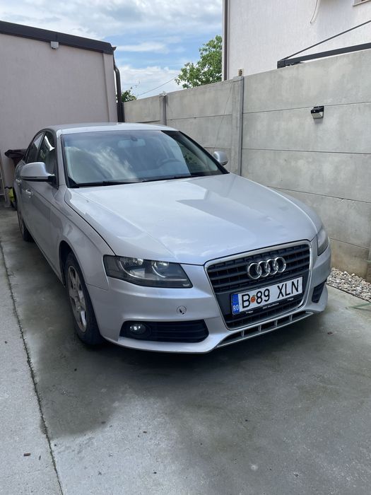 Audi A4 B8 2009 2.0 motorina 143 cp