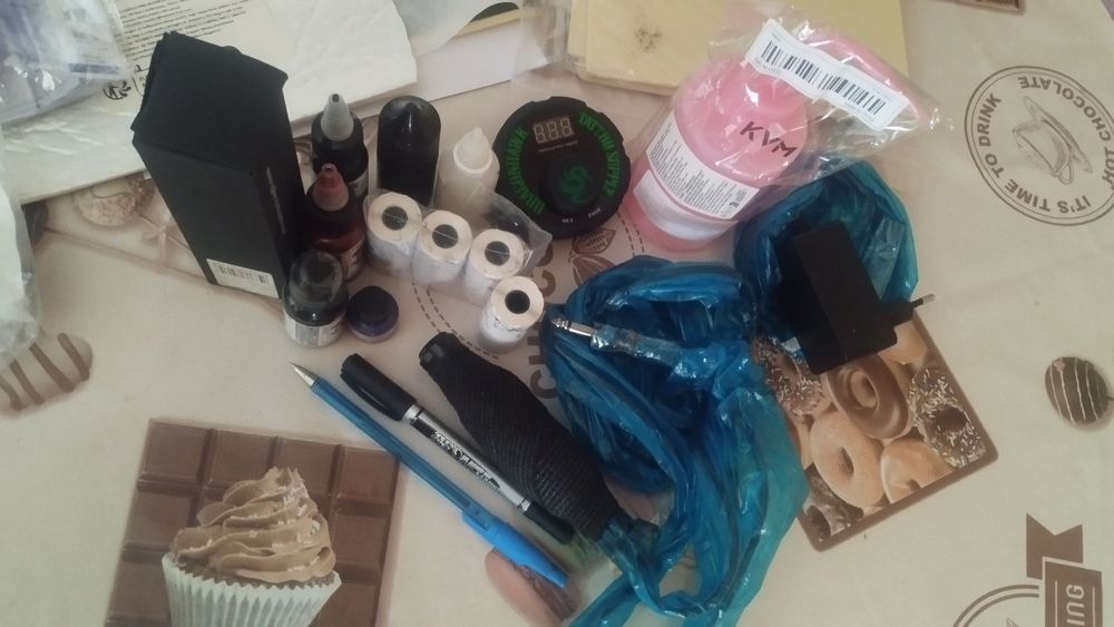 Тату машинка в комплектации