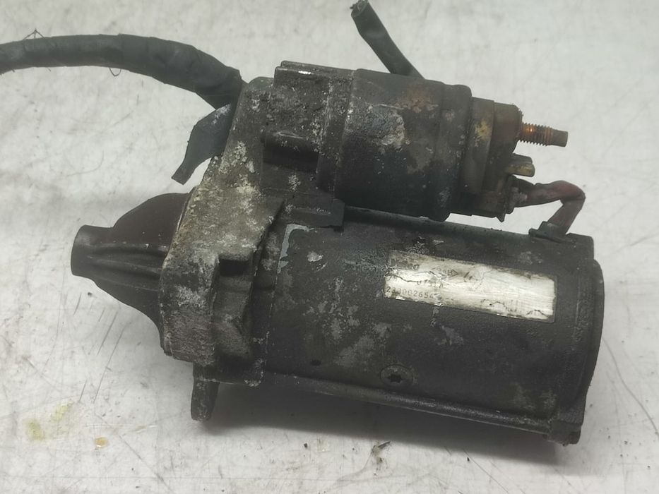 Electromotor 233002654r Renault Trafic 2 (facelift) (2006 - 2015) 2.0 dci 2.0 dci M9R692