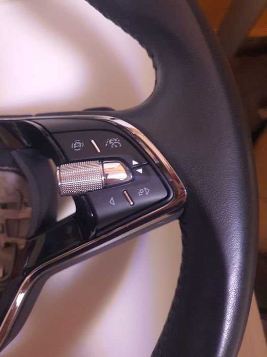 Volan din piele pentru Skoda