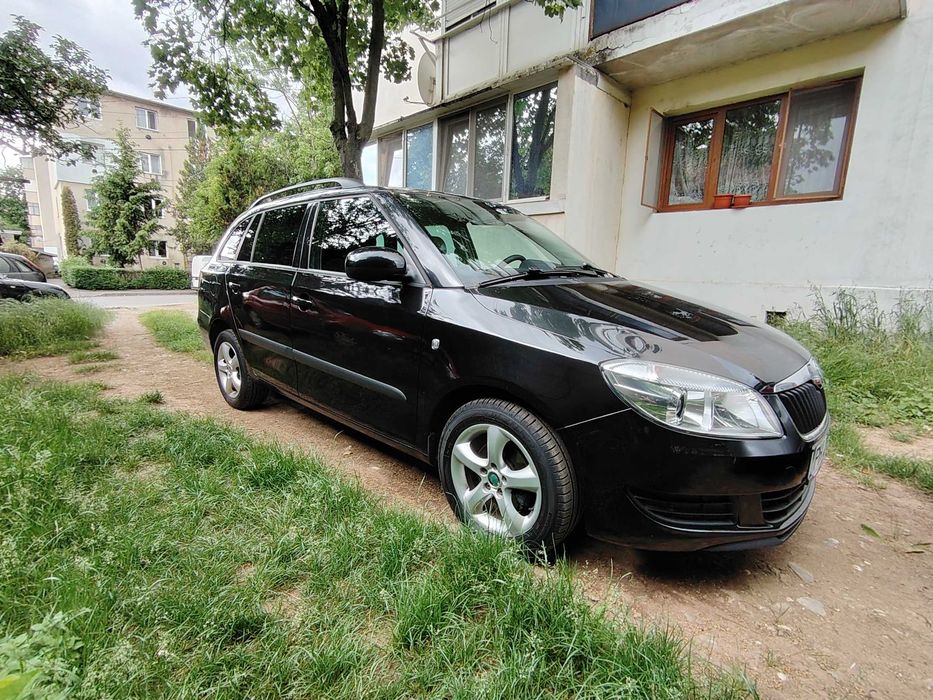 SKODA Fabia 2011