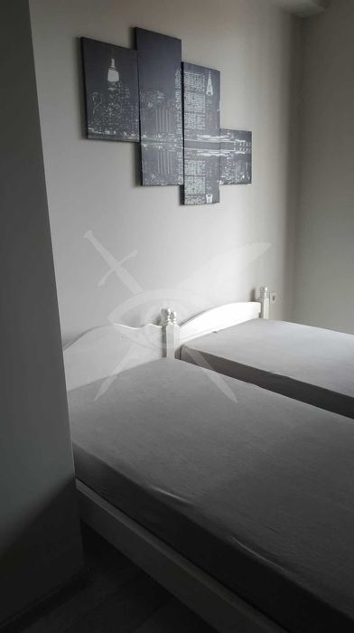 Дава се под наем Тристаен апартамент в Пловдив, Център - 105 кв.м за 797.64 € - Снимка #1