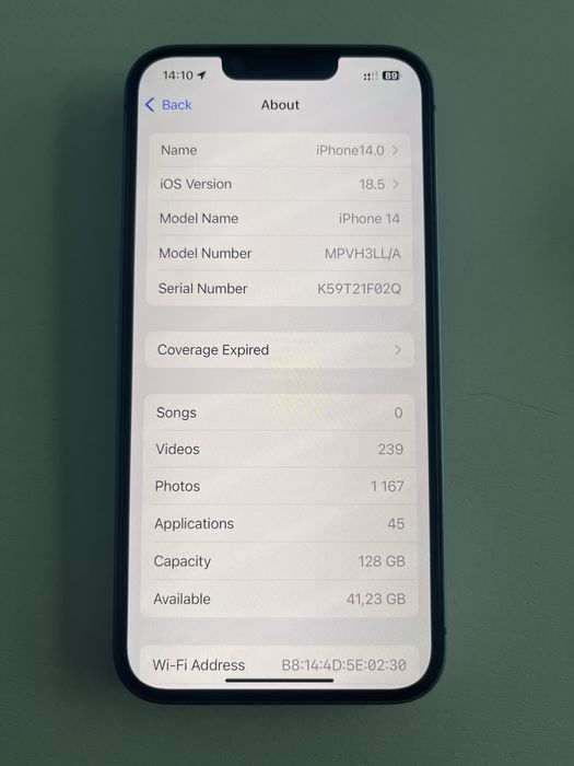 IPhone 14 Light Blue