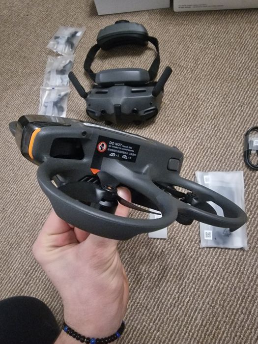 Drona DJI Avata 2 - Fly More Combo - garanție pana in 2028 - noua