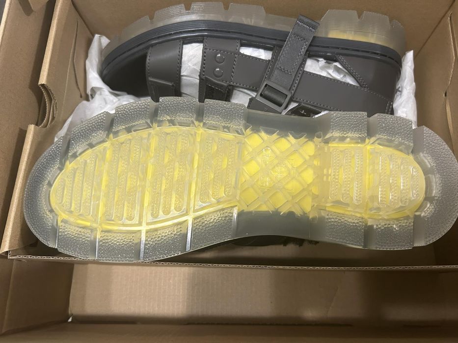 Dr. Martens №44 – 80 €
