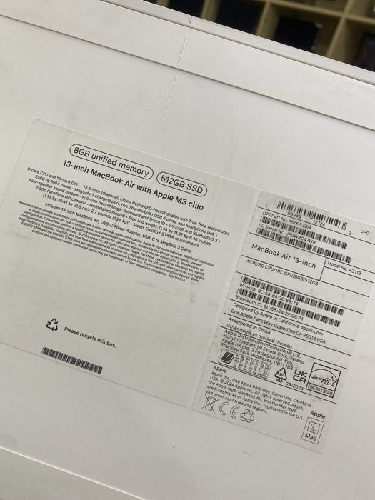 MacBook Air 13 M3 8gb / 512 ssd New