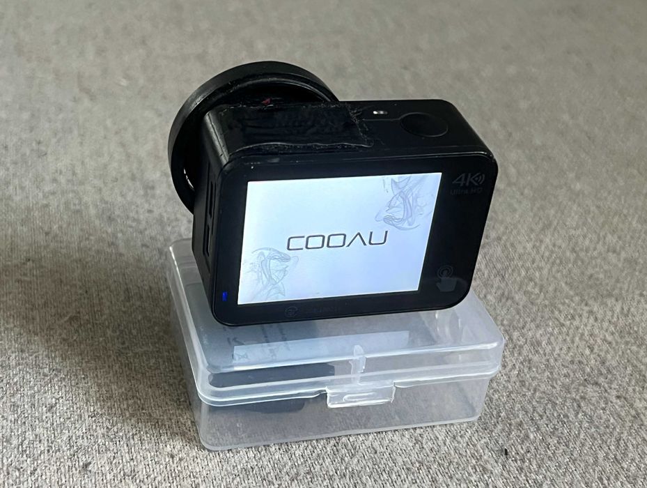 Camera sport COOAU 4K cu ecran tactil Wi Fi, 2 baterii, functionala