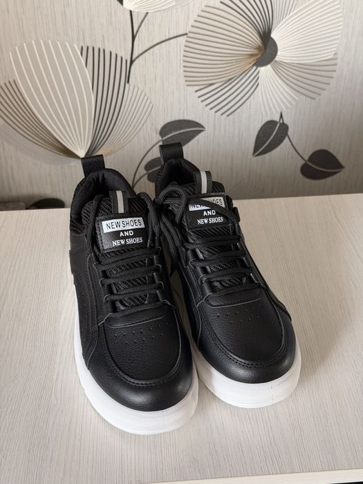 Распродажа женской обуви