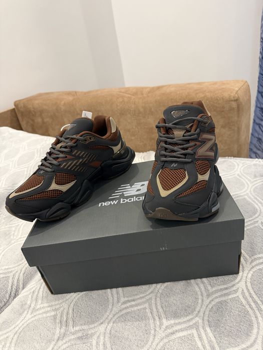 New Balance 9060 , marime 43