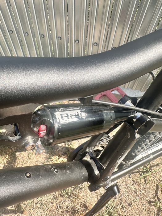 Vand bicicleta full suspension specialized urgent‼️